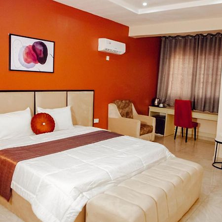 Nexus Xpress Hotel Abuja Buitenkant foto